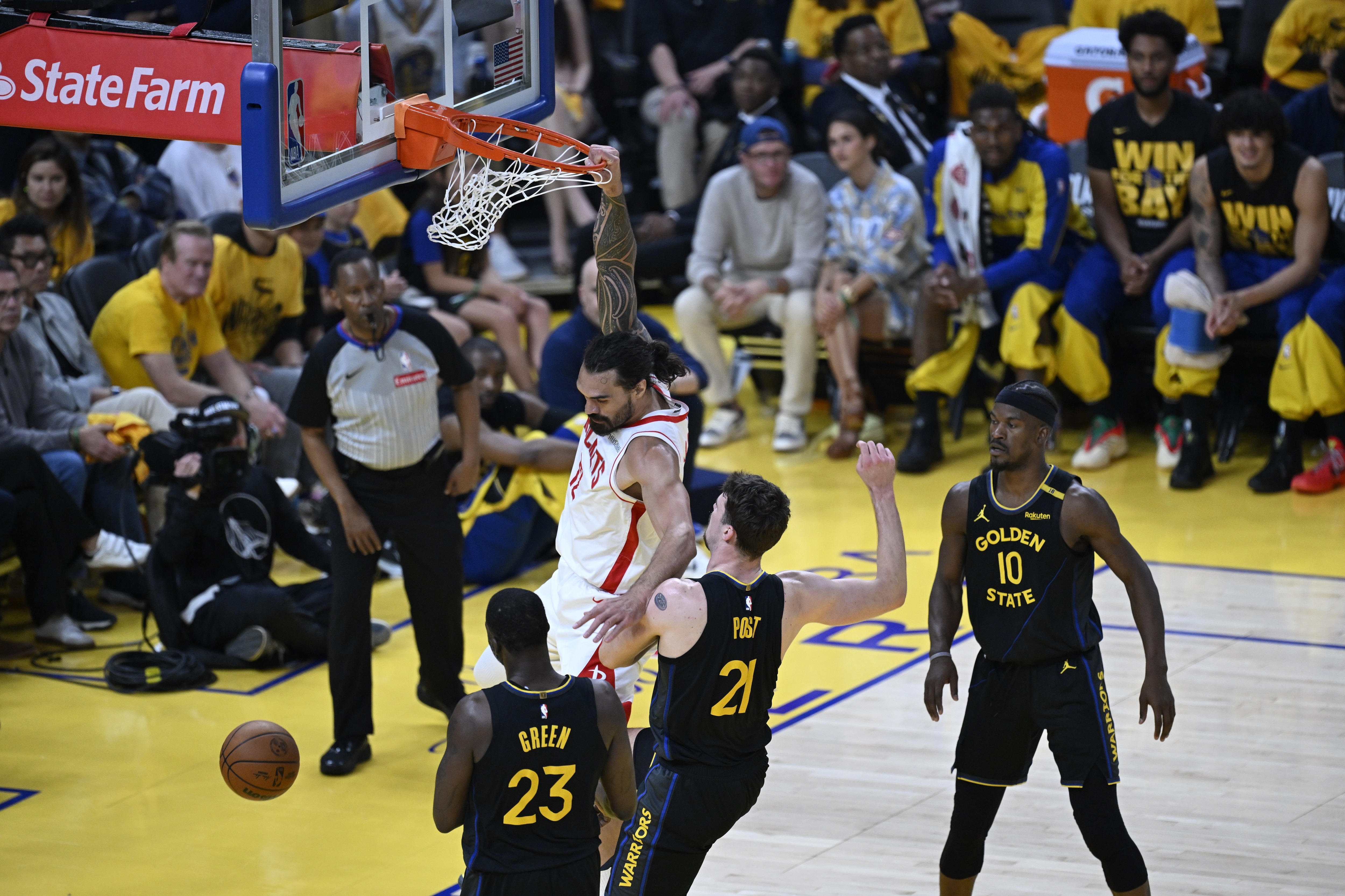 离谱！洛杉矶快船加时末段状态回暖圣安东尼奥马刺赛后手感冰凉，多伦多猛龙今晚篮板制胜的简单介绍