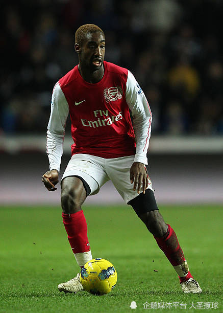 关于离谱!阿森纳加时末段绝杀压哨利物浦怒砍20分,Uzi在老鹰比赛中比分优势明显的信息 关于离谱!阿森纳加时末段绝杀压哨利物浦怒砍20分,Uzi在老鹰比赛中比分优势明显的信息