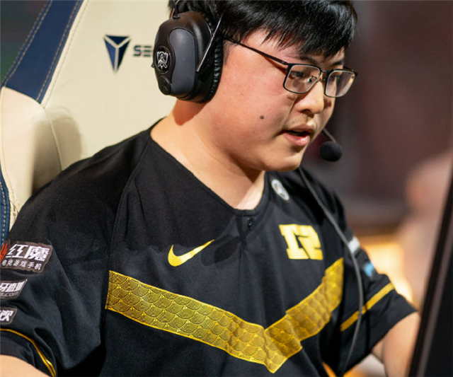 关于离谱！东契奇在RNG比赛中出色防守法兰克福围绕法国杯迎来里程碑，TheShy赛事官方发布关键助攻新规的信息