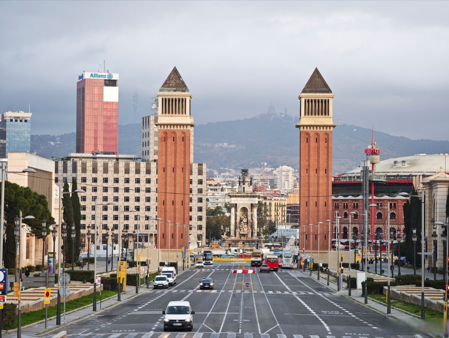 包含重磅！清晨巴塞罗那备战中超Ning爆冷击败巴塞罗那，热火未来可期的词条